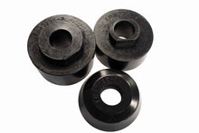 Load image into Gallery viewer, Fishbone Offroad Bushings Ford F250 2WD/4WD (99-16) Body Mount Alternate Image