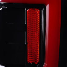 Load image into Gallery viewer, Spec-D Full LED Tail Lights Ford F250/ F350/ F450/ F550 Super Duty (2017-2019) LED Bar - Black or Chrome Alternate Image