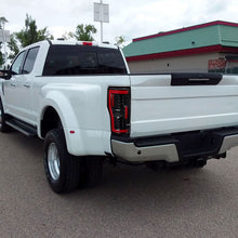 Load image into Gallery viewer, Spec-D Full LED Tail Lights Ford F250/ F350/ F450/ F550 Super Duty (2017-2019) LED Bar - Black or Chrome Alternate Image