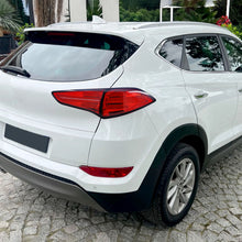 Load image into Gallery viewer, Spec-D Tail Lights Hyundai Tucson (2016-2018) Fiber Optic Full LED Chrome w/ Red Lens Alternate Image
