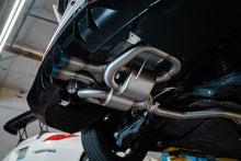 Load image into Gallery viewer, Remark Catback Exhaust Honda Civic Type R FK8 Spec-II (17-21) Front-Pipe w/ LINK LOOP Design &amp; Dual Muffler Alternate Image