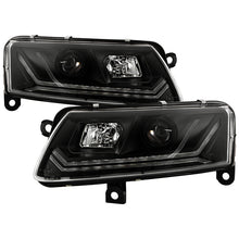 Load image into Gallery viewer, Spyder Projector Headlights Audi A6 (09-11) Factory Halogen [Signature Series - Sequential LED Turn Signal] Clear Lens - Default Title Alternate Image