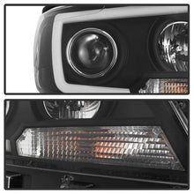 Load image into Gallery viewer, Spyder Projector Headlights Chevy Colorado (2015-2022)  w/ Light Bar LED - Black / Chrome Alternate Image