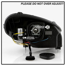 Load image into Gallery viewer, Spyder Projector Headlights Corvette C6 (05-13) Halogen Model [Signature Series - Sequential LED Turn Signal] Clear Lens Alternate Image