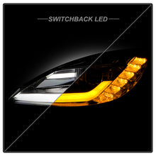 Load image into Gallery viewer, Spyder Projector Headlights Corvette C6 (05-13) Halogen Model [Signature Series - Sequential LED Turn Signal] Clear Lens Alternate Image