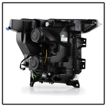 Load image into Gallery viewer, Spyder Projector Headlights Ford F150 (20-21) Halogen Model [Signature Series] w/ 7440NA or LED Turn Signal Bulb - 7440NA Alternate Image