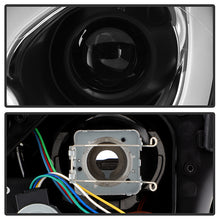 Load image into Gallery viewer, Spyder Projector Headlights Mini Cooper Countryman (11-16) Xenon/HID Model [Signature Series] Black Housing Alternate Image
