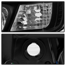 Load image into Gallery viewer, Spyder Projector Headlights Nissan Titan (04-15) [Platinum Series] Black Housing Alternate Image