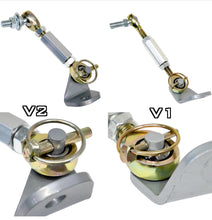 Load image into Gallery viewer, Precision Works Sway Bar End Links Ford Bronco (2021-2025) V2 Quick Release Disconnect Alternate Image