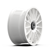 Load image into Gallery viewer, fifteen52 Podium 17x7.5 Wheels Frosted Graphite / Rally White / Speed Silver Alternate Image