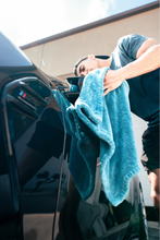 Load image into Gallery viewer, Blackline 1300 GSM Twisted-Loop Microfiber Drying Towel (2x3 ft) Alternate Image