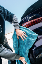 Load image into Gallery viewer, Blackline 1300 GSM Twisted-Loop Microfiber Drying Towel (2x3 ft) Alternate Image