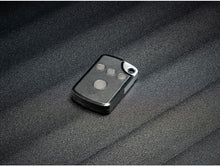 Load image into Gallery viewer, Roll-N-Lock Tonneau Cover GMC Canyon 5'2" Bed (23-24) E-Series XT Retractable - 263E-XT Alternate Image