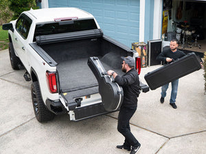 BAK Revolver X4s Tonneau Cover Chevy Colorado / GMC Canyon (15-23) Truck Bed Hard Roll-Up Cover