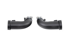 Load image into Gallery viewer, Corsa Cold Air Intake for Ford Mustang S650 5.0L &amp; Dark Horse (2024-2026) Matte / Gloss Carbon Fiber - Full Kit or Air Ducts Only - Air Ducts Only / Matte Alternate Image