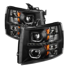 Load image into Gallery viewer, Xtune Projector Headlights Chevy Silverado 1500/2500/3500 (07-13) [Halo DRL - Halogen Model] Black or Chrome w/ Amber Turn Signal - Black Alternate Image