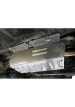 Load image into Gallery viewer, Miller CAT Corp Catalytic Converter Shield for Honda Element (2003-2011) V2 Aftermarket Converter Direct Fit - Stainless Steel HND-005 Alternate Image