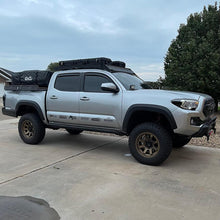 Load image into Gallery viewer, Freedom Offroad Coilovers Toyota FJ Cruiser (07-14) Front 2.5-5" Lift/ Adjustable w/ Extended End links - Default Title Alternate Image