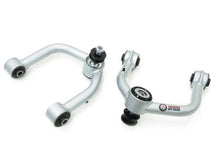 Load image into Gallery viewer, Freedom Offroad Upper Control Arms for Toyota Tundra 1st Gen (00-06) Uniball 2-4in Lift Alternate Image