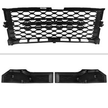 Load image into Gallery viewer, Spec-D Grill Chevy Silverado 1500 (2019–2022) Honeycomb Style - Gloss Black Alternate Image