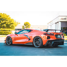 Load image into Gallery viewer, APR Door Handle &amp; Quarter Panel Trim Corvette C8 (20-23) [Carbon Fiber] CBX-C8DOORPKG - Door Handle &amp; Quarter Panel Trim Alternate Image