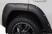 Load image into Gallery viewer, Bushwacker Fender Flares Toyota 4Runner (14-23) [Pocket Style - Front/Rear] 30921-02 Alternate Image