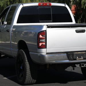 Spec-D LED Tail Lights Dodge Ram (07-08) 2500/3500 (07-09) Dynamic LED C Light Bar - Black / Chrome / Red