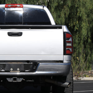 Spec-D LED Tail Lights Dodge Ram (07-08) 2500/3500 (07-09) Dynamic LED C Light Bar - Black / Chrome / Red