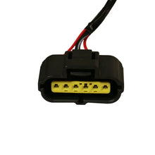 Load image into Gallery viewer, BD Diesel V3.0 Throttle Sensitivity Booster Dodge Magnum (2005-2006) 1057931 Alternate Image