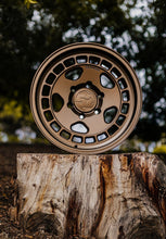 Load image into Gallery viewer, fifteen52 Turbomac HD Classic Wheels 16x8 | 6x139.7 , 0 ET | Asphalt Black / Bronze / Carbon Grey / Gloss White - Asphalt Black Alternate Image