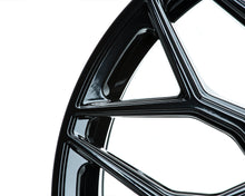 Load image into Gallery viewer, Vossen HF-2 Wheels (20x9 / 5x120 / ET35 Offset/ Flat Face / 66.9) Gloss Black Alternate Image