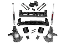 Load image into Gallery viewer, Rough Country Lift Kit Chevy Silverado 1500 2WD (07-13) 5&quot; Lift w/ Shocks Alternate Image