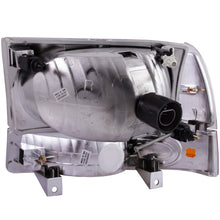 Load image into Gallery viewer, Anzo Crystal Headlights Ford F250 F350 F450 Super Duty (99-04) w/ Corner Lights - Black or Chrome - Black Alternate Image