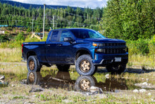 Load image into Gallery viewer, 799.20 Belltech Lift Kit Chevy Silverado / GMC Sierra 1500 4WD/RWD Double &amp; Crew Cab (19-21) Front And Rear - 4&quot; Lift - Redline360 Alternate Image