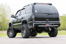 Load image into Gallery viewer, Rough Country Lift Kit Cadillac Escalade 2WD/4WD (02-06) 6&quot; Lift  - Non-Torsion Bar Drop Kits Alternate Image