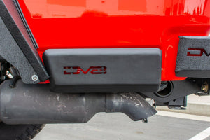 619.99 DV8 Off Road Rock Sliders Jeep Gladiator JT (2020-2021) with Step - Standard / Tube Type / Bedside - Redline360
