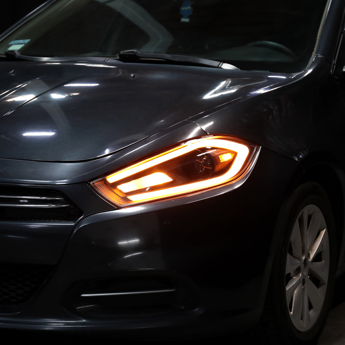 Spec-D Projector Headlights Dodge Dart (13-16) w/ Optional LED Bar