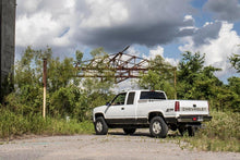 Load image into Gallery viewer, Rough Country Body Lift Chevy C/K 1500/2500 2WD/4WD (88-94) 3&quot; Body Lift Kit w/ Bump Bracket - Front &amp; Rear Alternate Image