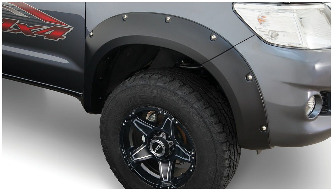 315.99 Bushwacker Rivet Style Toyota Hilux 5' Bed (2011-2013) Front & Rear - Redline360