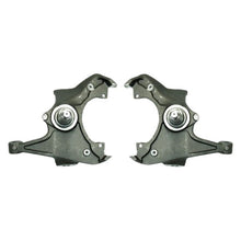 Load image into Gallery viewer, Belltech Lowering Kit Silverado / Sierra [3/4 Ton and 1 Ton Ext/Crew Cab] (90-96) Front And Rear - w/o or w/ Shocks - 1" or 2" F/4" R / w/ Nitro Drop 2 Alternate Image