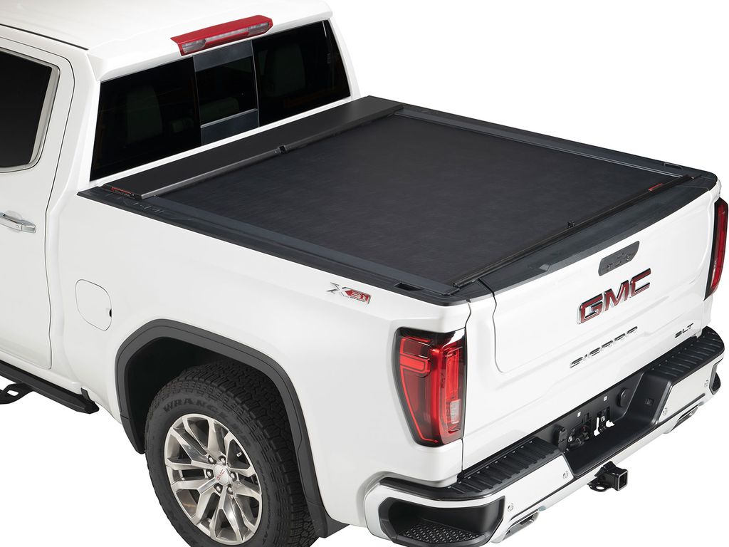 1309.00 Roll-N-Lock Tonneau Cover GMC Canyon [M-Series Retractable] (15-20) 5' 2