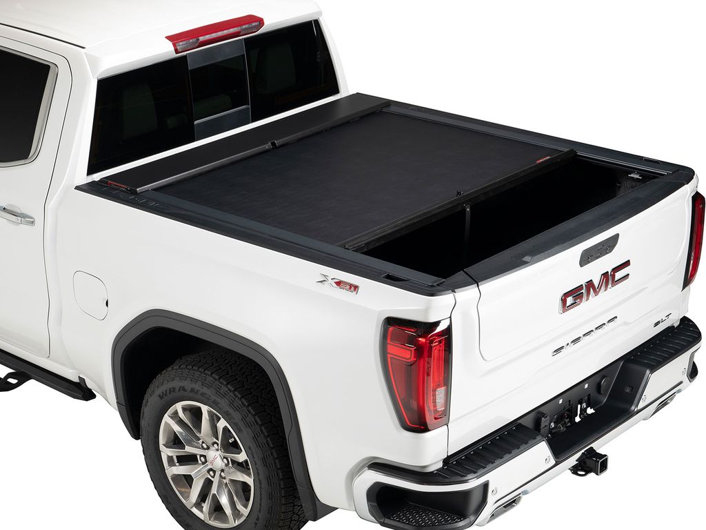 RollNLock Tonneau Cover Chevy Colorado [MSeries Retractable] (1520