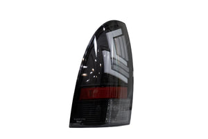 Winjet LED Tail Lights Toyota Tacoma (05-15) [Sequential] Black/Clear / Glossy Black/Clear / Black/Smoke