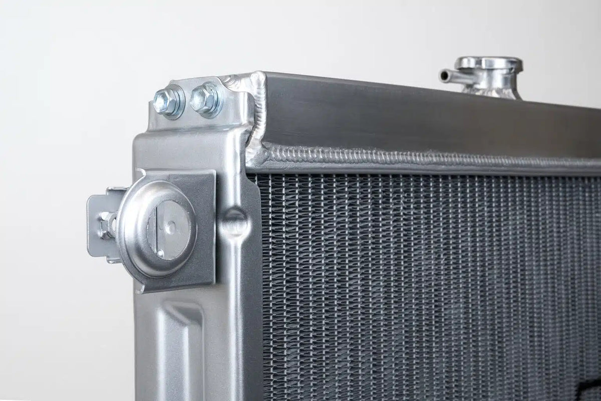 CSF Radiator Toyota Land Cruiser J100 (98-07) Lexus LX470 (98-07) 2 Ro