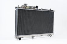 Load image into Gallery viewer, CSF Radiator Subaru Forester 2.0L Turbo / 2.5L NA (14-18) Heavy-Duty Ultra High Performance Dual Pass Core - 7209 - Default Title Alternate Image