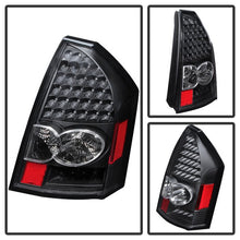 Load image into Gallery viewer, Xtune LED Tail Lights Chrysler 300 (2005-2007) Black Housing / Clear Lens Alternate Image