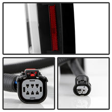 Load image into Gallery viewer, Xtune Tail Lights Chevy Silverado (19-20) [w/ Light Bar LED] Clear / Black Smoked / Red Smoked - Clear Alternate Image