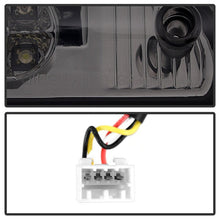 Load image into Gallery viewer, Xtune LED Tail Lights Ram 1500 (02-06) Ram 2500/3500 (03-06) [Chrome or Black Housing] w/ or w/o 3rd Brake Lamps Alternate Image