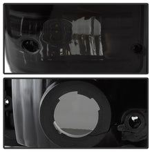 Load image into Gallery viewer, Xtune Tail Lights Toyota Pickup (1989-1995) OEM Style or Euro Style Alternate Image