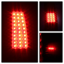 Load image into Gallery viewer, Xtune LED Tail Lights GMC Sierra 1500/2500/3500 (99-06) Classic (2007) Black or Chrome Housing - V1 Black Clear Alternate Image
